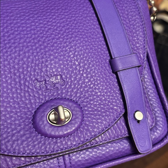 COACH Bleecker Mini Brooklyn Messenger Bag & Wallet Loganberry Pebbled Leather - Picture 11 of 12